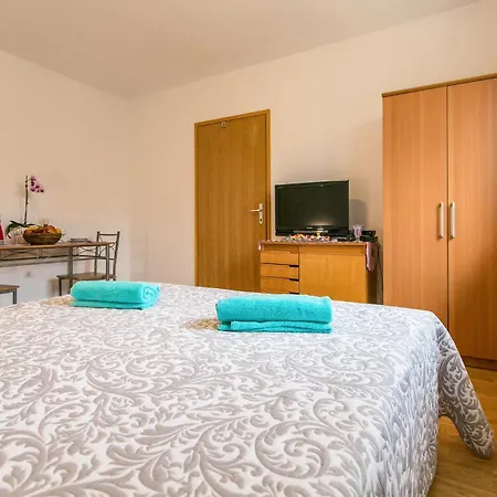 Cozy In With Wifi Pola