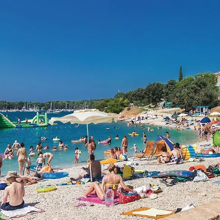 Appartement Cozy In With Wifi Pula