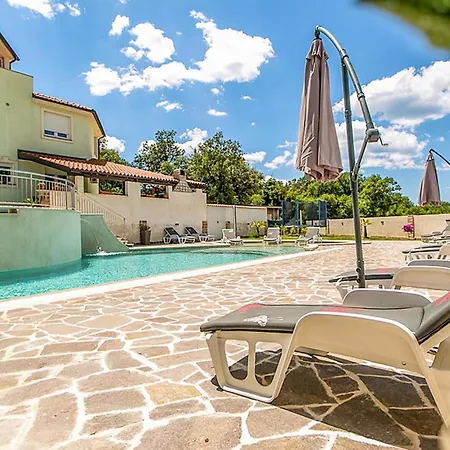 Cozy In With Wifi Pula