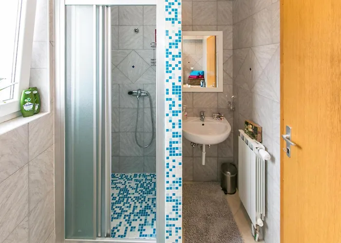 Appartement Cozy In With Wifi Pula